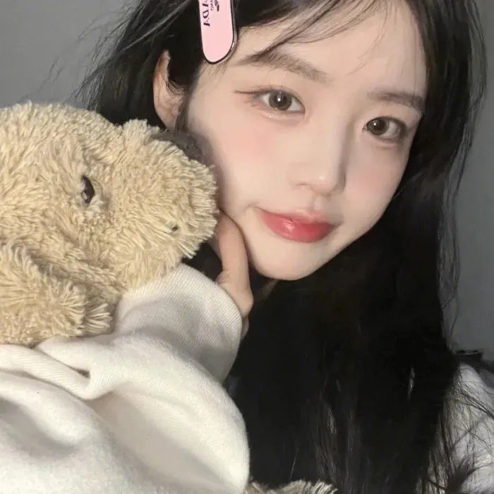 不装了,我比英雄还强